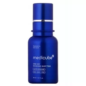 Medicube One Day Exosome Shot 7500 rewitalizujące serum z mikroigłami 30ml