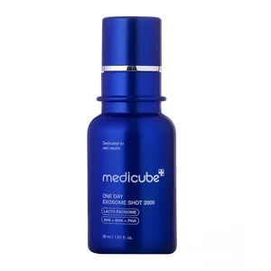 Medicube One Day Exosome Shot 2000 rewitalizujące serum z mikroigłami 30ml