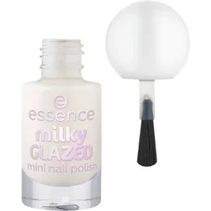 Essence milky Glazed, mini lakier do paznokci, 5ml