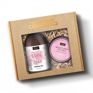 LaQ Piwonia Silver, zestaw, żel pod prysznic 500ml + krem do ciała 200ml (sianko)