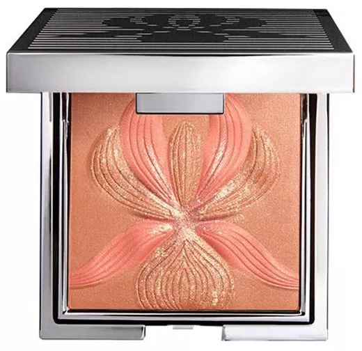 Sisley L'orchidee Rose Highlighter Blush with White Liliy Rozświetlający róż do policzków, 3,15g