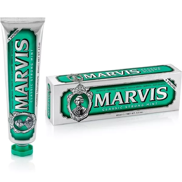 Marvis Fluoride Toothpaste odświeżająca pasta do zębów z fluorem Classic Strong Mint 85ml